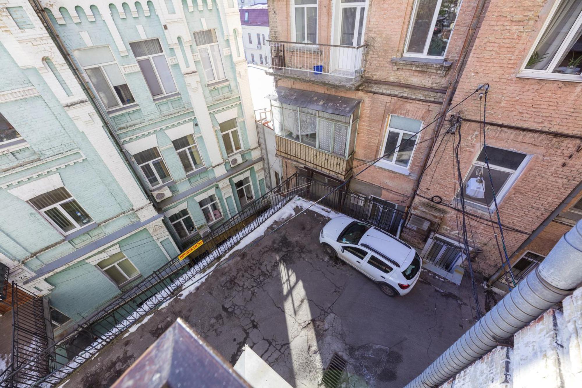 Apart Hotel Maidan Киев Екстериор снимка